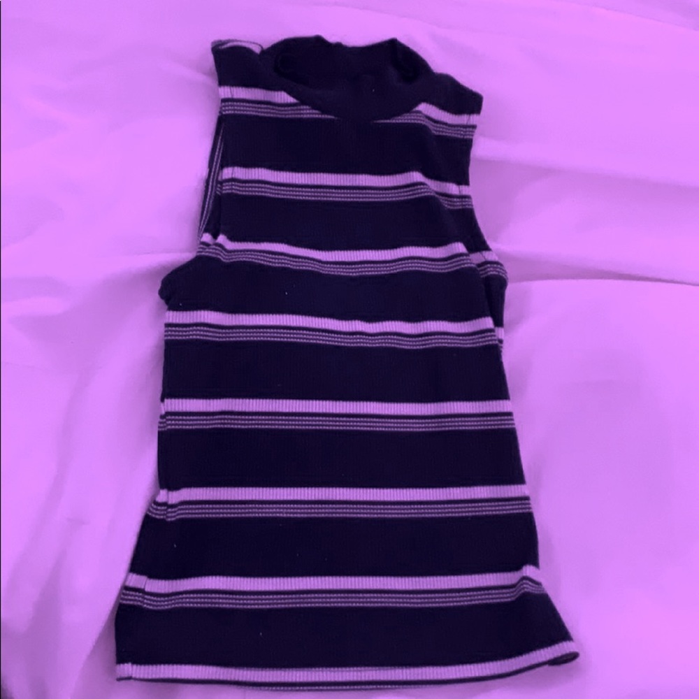 Stripy turtle neck